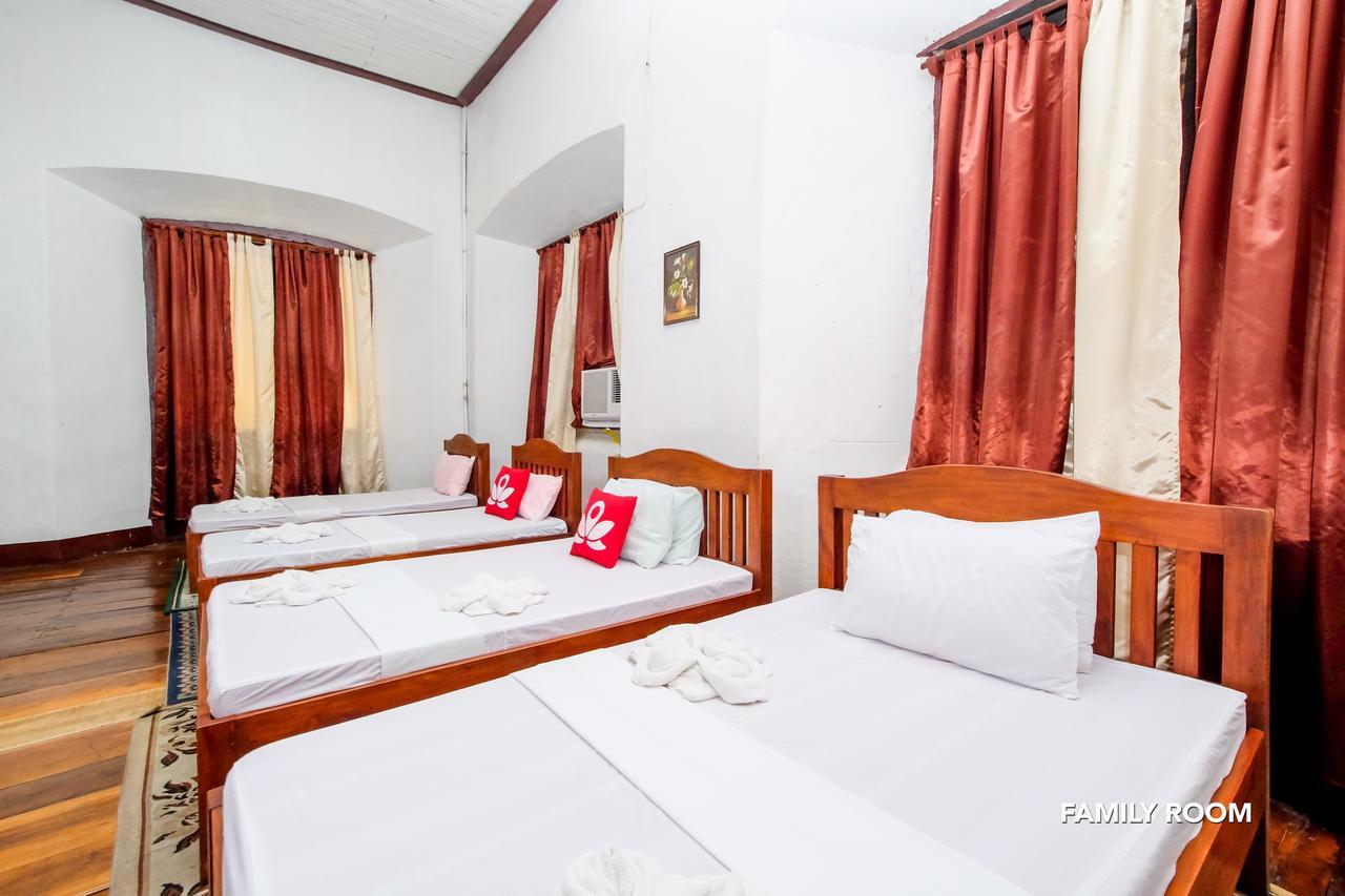 Zen Rooms Calle Crisologo Vigan Exterior foto