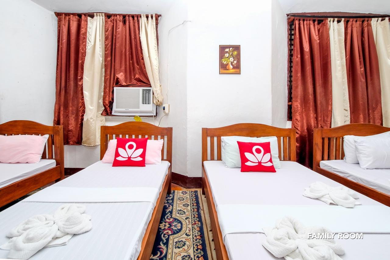 Zen Rooms Calle Crisologo Vigan Exterior foto